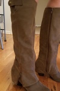 *price drop* Fergalicious boots size 8